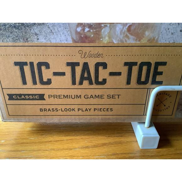 Heritage Collection Tic Tac Toe Play Set Wooden 11Pc  NIB - Picture 5 of 5